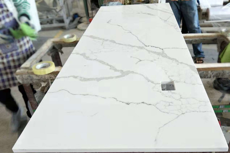 Calacatta Quartz Countertop